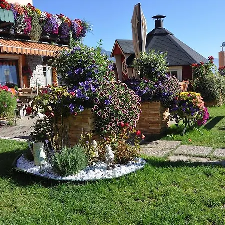 Austria シュラートミンク